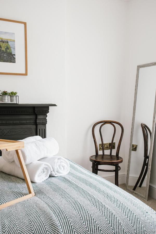 Cosy Period Cottage 2Min Walk To The Beach Portrush Eksteriør billede
