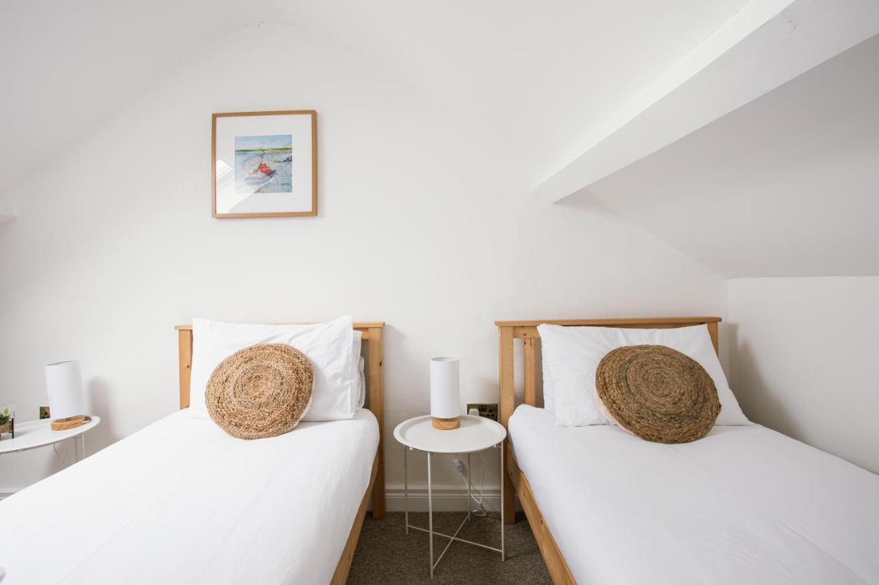 Cosy Period Cottage 2Min Walk To The Beach Portrush Eksteriør billede