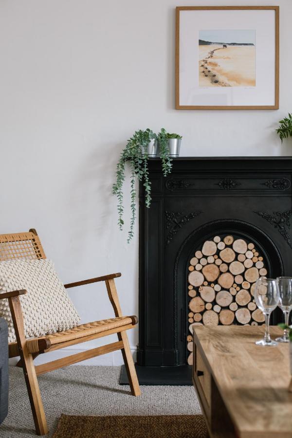 Cosy Period Cottage 2Min Walk To The Beach Portrush Eksteriør billede