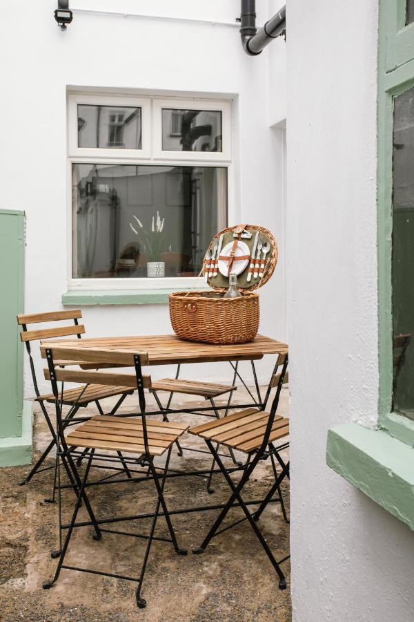 Cosy Period Cottage 2Min Walk To The Beach Portrush Eksteriør billede